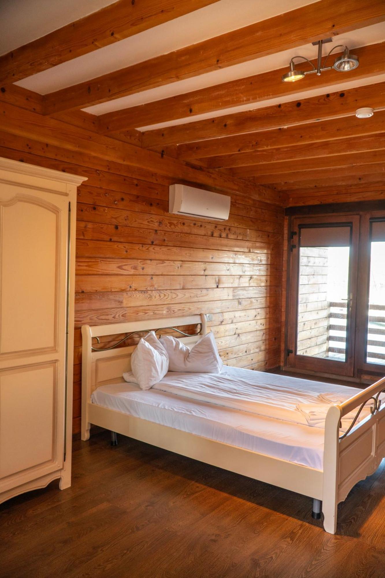 Lifeharbour Limanu Hotel Екстериор снимка